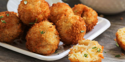 Mini Mac and Cheese Bites