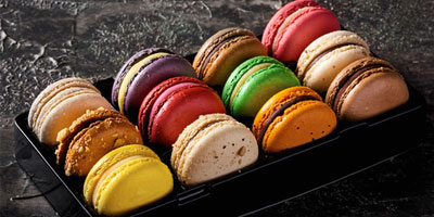 Signature Mini Macarons