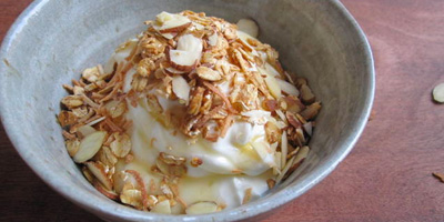 Greek Yoghurt, Honey and Granola